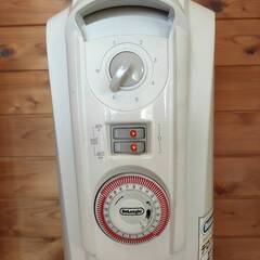 デロンギ Delonghi オイルヒーター D091549ECF 1500Wの画像