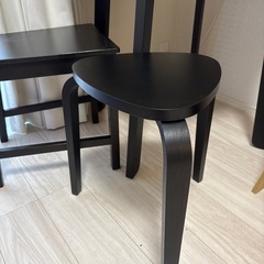 IKEA ダイニングテーブルの画像