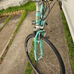 【中古車】　クロスバイク　ビアンキ　ドルチェ　７００×３２Ｃの画像