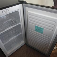 完動品　2020年製　冷凍庫60L  の画像