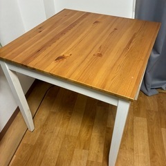【決まりました】IKEAテーブルの画像