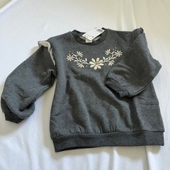 【新品】H&M刺繍トレーナー100の画像