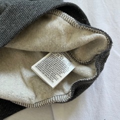 【新品】H&M刺繍トレーナー100の画像