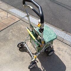 シルバーカーの画像