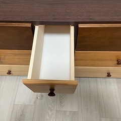 【引取限定】中古　木製チェスト 引き出し 9個の画像