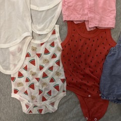 ベビー服60cm前後の画像