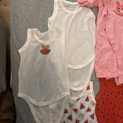 ベビー服60cm前後の画像