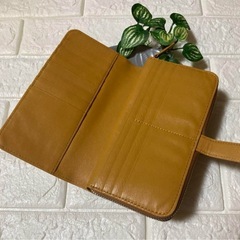 【未使用】たっぷり入る長財布　マスタード　の画像