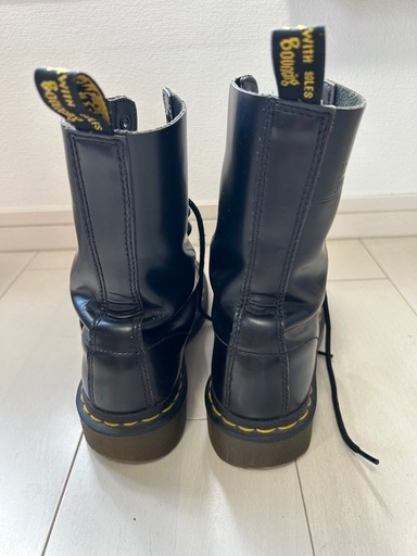 服/ファッション Dr. Martens 11858 UK4(23cm)