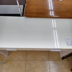 リユースのサカイ太田店★ジモティ割あり★  デスク 白 H70×D45×W110 クリーニング済み OJ10879の画像