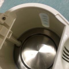 電気ポットの画像