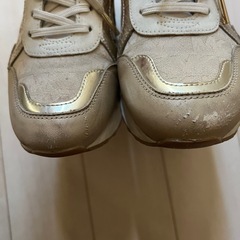 マイケルコース　スニーカーの画像