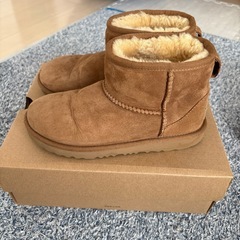 UGG classic mini アグ　クラシック　ミニ　23cmの画像
