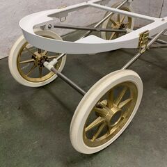 東京乳母車 プスプス ベビーカー セミオーダー ホワイト×ゴールド ベビー用品 乳母車 手押し車 藤籠 Y2187の画像