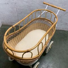 東京乳母車 プスプス ベビーカー セミオーダー ホワイト×ゴールド ベビー用品 乳母車 手押し車 藤籠 Y2187の画像