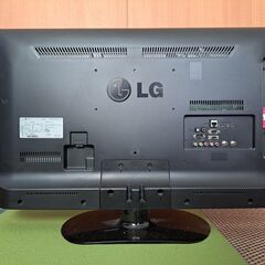 32型TVの画像