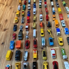 トミカまとめ売り　100台＋アルファの画像