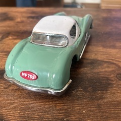 ブリキ　レトロ　自動車
の画像