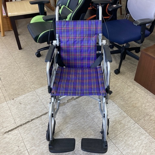 【ジモティー割引で最大15％OFF⭐️】 軽量型簡易モジュール車いす KA800L KAWAMURA