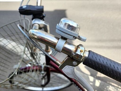 26インチ 自転車 ママチャリ 赤系 カゴ付き 変速付き 荷台付き ライト付き 札幌市 平岸店