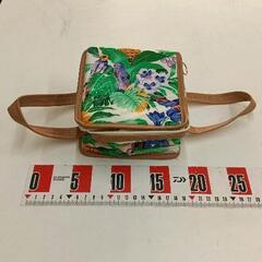 0906-037 キューブ形　保冷バッグの画像