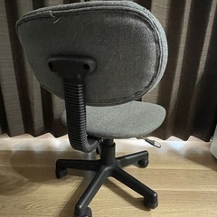 オフィスチェア キャスター付き グレーの画像