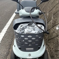 Suzukiセニアカーほぼ新品走行20kmの画像