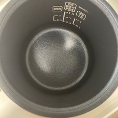 アイリスオーヤマ 炊飯器 小型 0.5合~1.5合 一人暮らし ひとり暮らし用 1人 無洗米 白米 早炊き 麦飯 RC-MF15-W ホワイトの画像