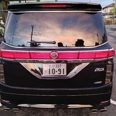 E52エルグランドハイウェイスターサンルーフ、フリップダウンモニターの画像