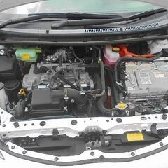 誰でも車が買える次世代低与信ローン専門店／ 安心の１年保証付き 距離無制限！中古車販売 カーメル山梨店　平成２４年　トヨタ　アクア　10,721㌔の画像