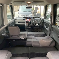 フル装備お買い得車☆25年式☆月々9千円〜分割可❗️車検2年付き！【名義変更代込み】広い車内！大人気‼️ダイハツ タントカスタム☆人気のブラック☆ステアリングスイッチ付き☆Bluetooth対応ナビ付き☆走行中DVD見れます☆ETC付き☆便利なバックカメラ付き☆純正アルミ☆事故修復歴無し☆電動スライドドア☆ドライブレコーダー☆そのまま乗って帰れます！の画像