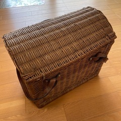 ピクニック　バスケットの画像