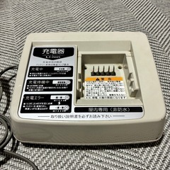 電動自転車の充電池(充電器付き♪)  ブリジストン、リチウムイオン電池、替えの充電池にいかがでしょう？✨️の画像