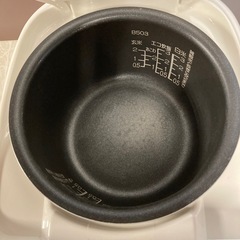 炊飯器 象印3合 NL-BB05の画像