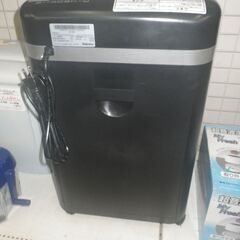 Fellowes フェローズ シュレッダー Ａ4紙最大7枚までOK CRC 33450【モノ市場東浦店】41の画像