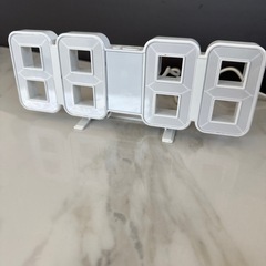 IKEA デジタル時計の画像