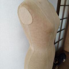 【譲り先決まりました】洋裁用　レディース　トルソーの画像