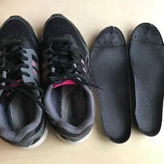 スニーカー アシックス レーザービーム ブラック x ピンク 22cm 22.0 洗濯済 Asics 黒 シューズの画像