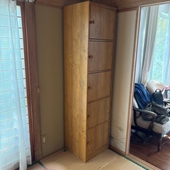 収納家具、隠して沢山入ります。の画像