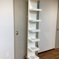 コーナー飾り棚【町田市再生家具】　251637の画像
