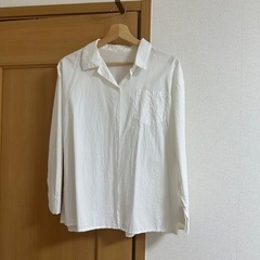 レディース シャツ ホワイトの画像