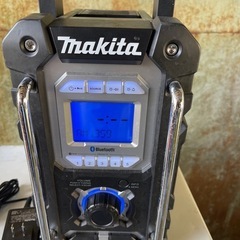 ★マキタ充電式ラジオ ジャンクの画像