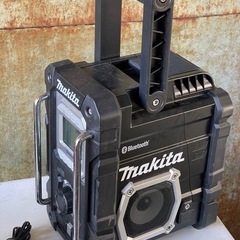 ★マキタ充電式ラジオ ジャンクの画像