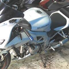 SUZUKI SV1000S 銀 エンジン始動確認 車検取得で乗れます 半額配送キャンペーン 期間限定 現状渡し諸経費￥0- 横浜 P-Yardの画像