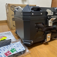 【美品】バイク・ONESTEPリアボックス45L の画像