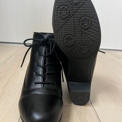 😊ファスナー付きレースアップブーツ😊お引き取りの早い方優先とさせて頂きます🙇‍♀️の画像