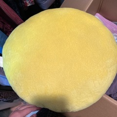 ぴえん　クッションの画像