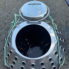 鮎釣り　友釣りオトリ缶の画像