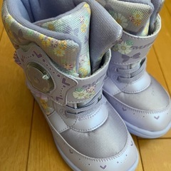 新品　瞬足　スノーブーツ　19センチの画像