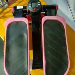 ジャングル和泉大型良品館　ステッパー　ピンク　ツイスト　健康器具　足踏み　有酸素運動　和泉市の画像